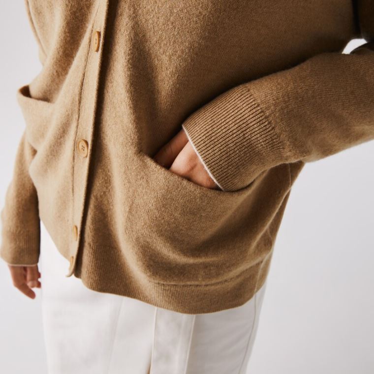 Lacoste V-Neck Buttoned Wool Cardigan Beige | ZHojEQuU